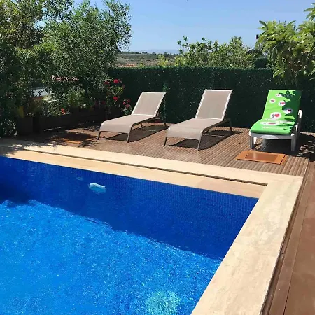 Luex Havuzlu Hotel
