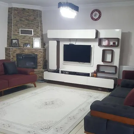 Luex Havuzlu Çeşme