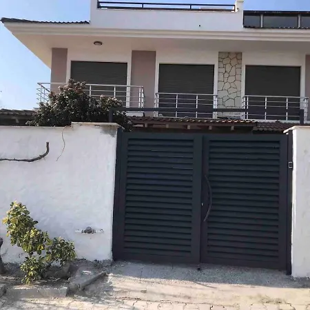 Luex Havuzlu Hotel