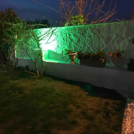 Luex Havuzlu Hotel Çeşme