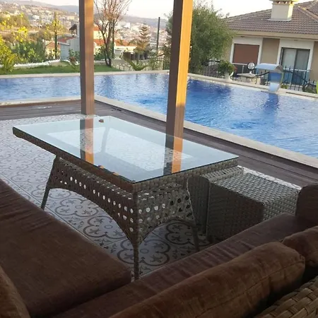 Luex Havuzlu Hotel