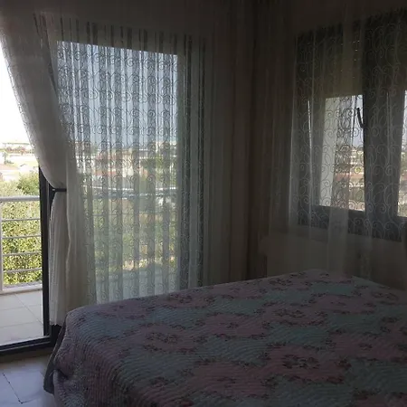 Luex Havuzlu * Çeşme